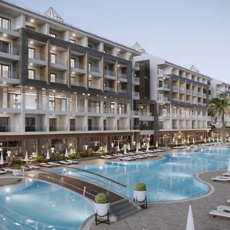 Diamond De Luxe And Hotel Colakli
